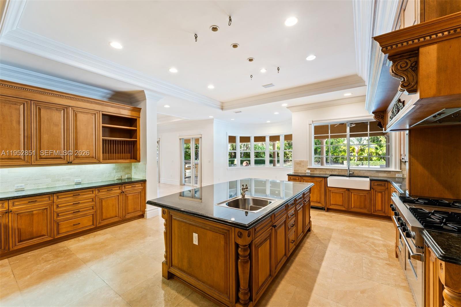 6025 SW 108th St Pinecrest, FL 33156