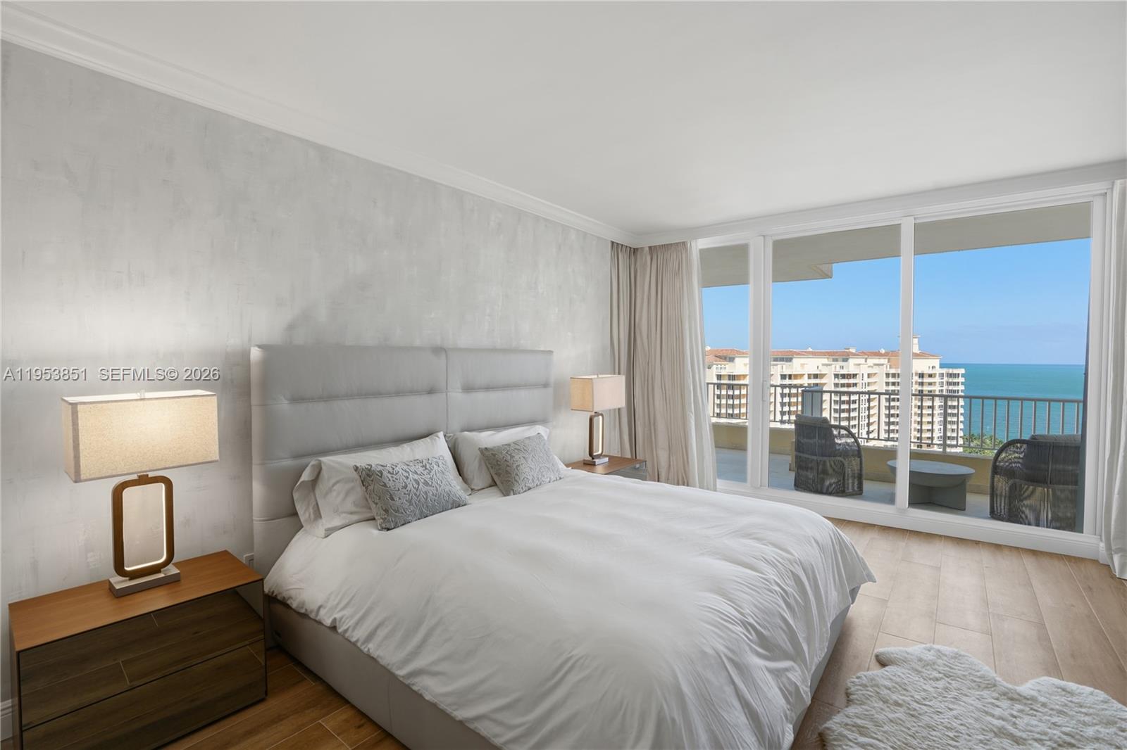 789 Crandon Blvd #1805 Key Biscayne, FL 33149