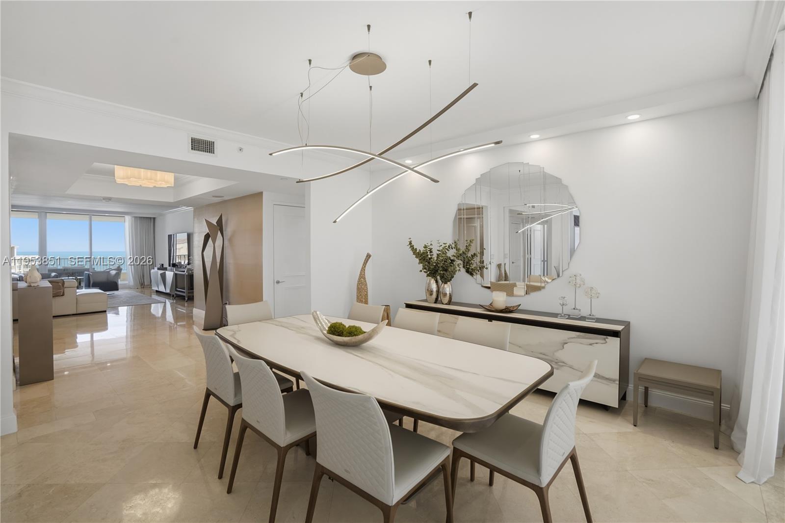 789 Crandon Blvd #1805 Key Biscayne, FL 33149