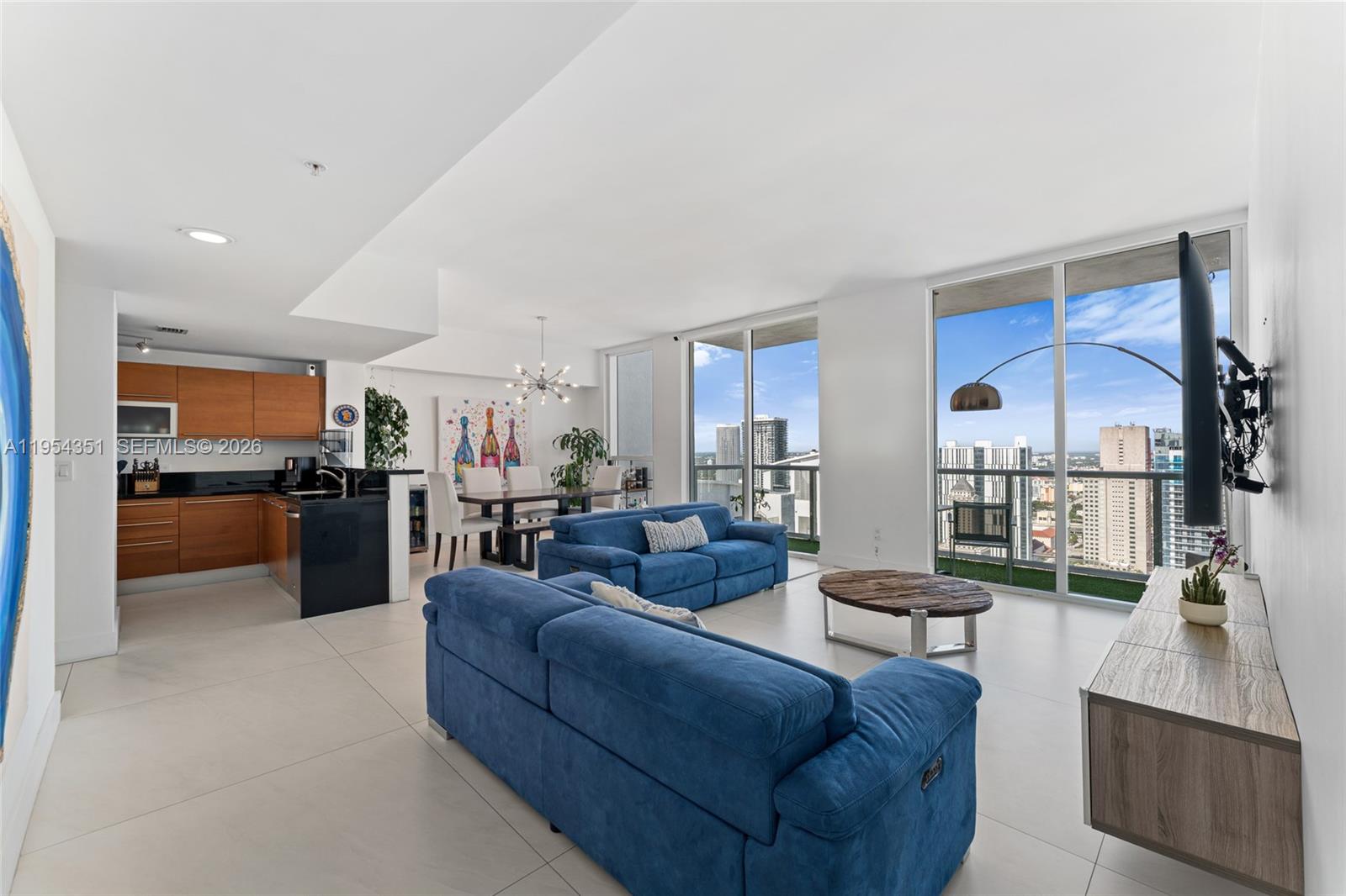 image Vizcayne South4