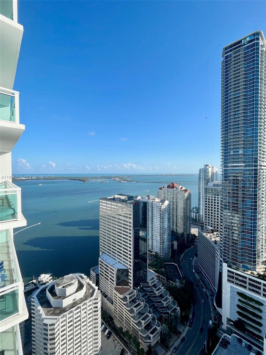 image The Plaza on Brickell East7