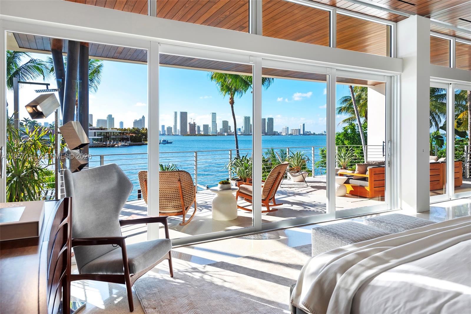 Undisclosed Address Miami Beach, FL 33139