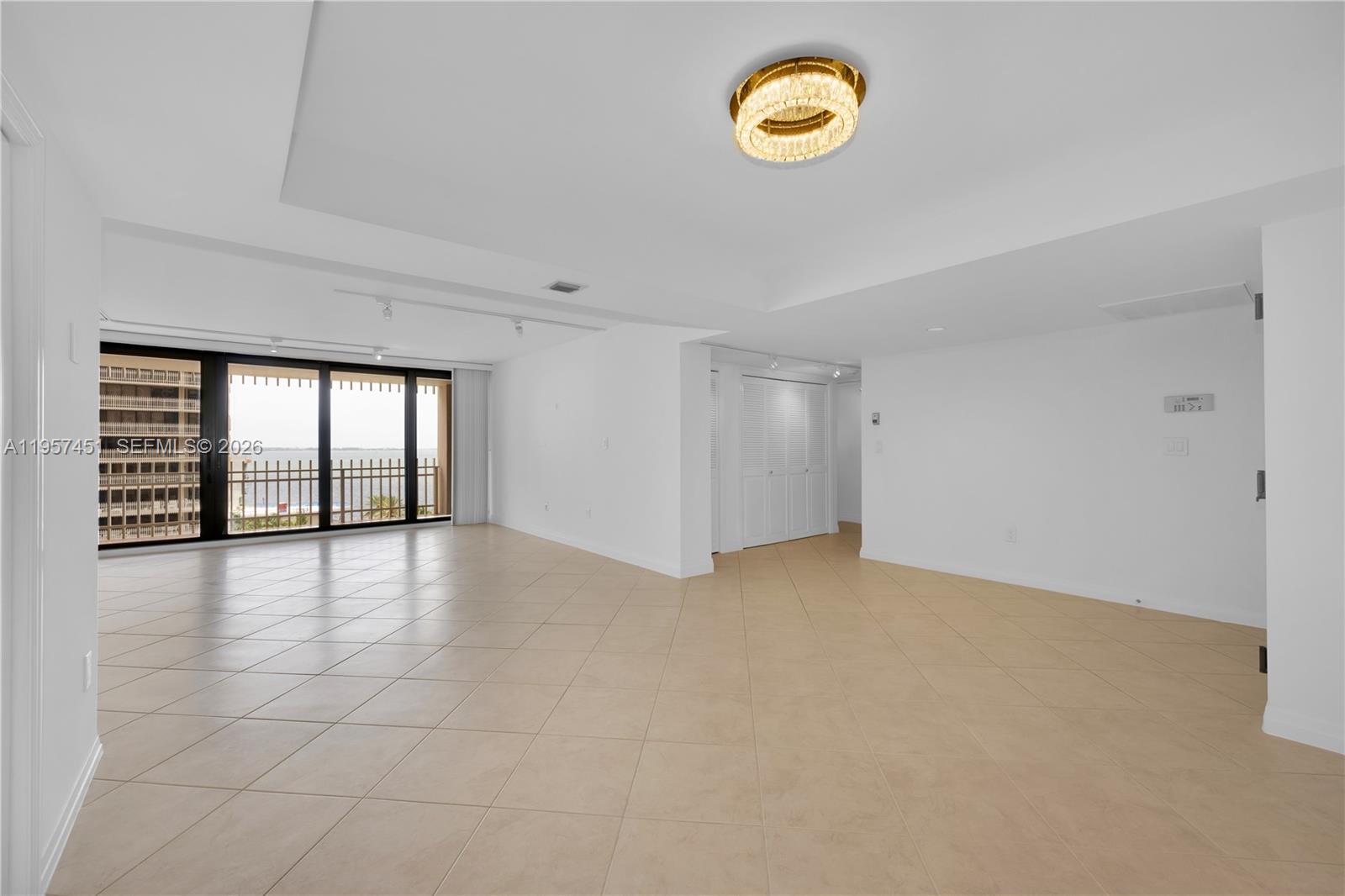 2 Grove Isle Dr #B907 Miami, FL 33133