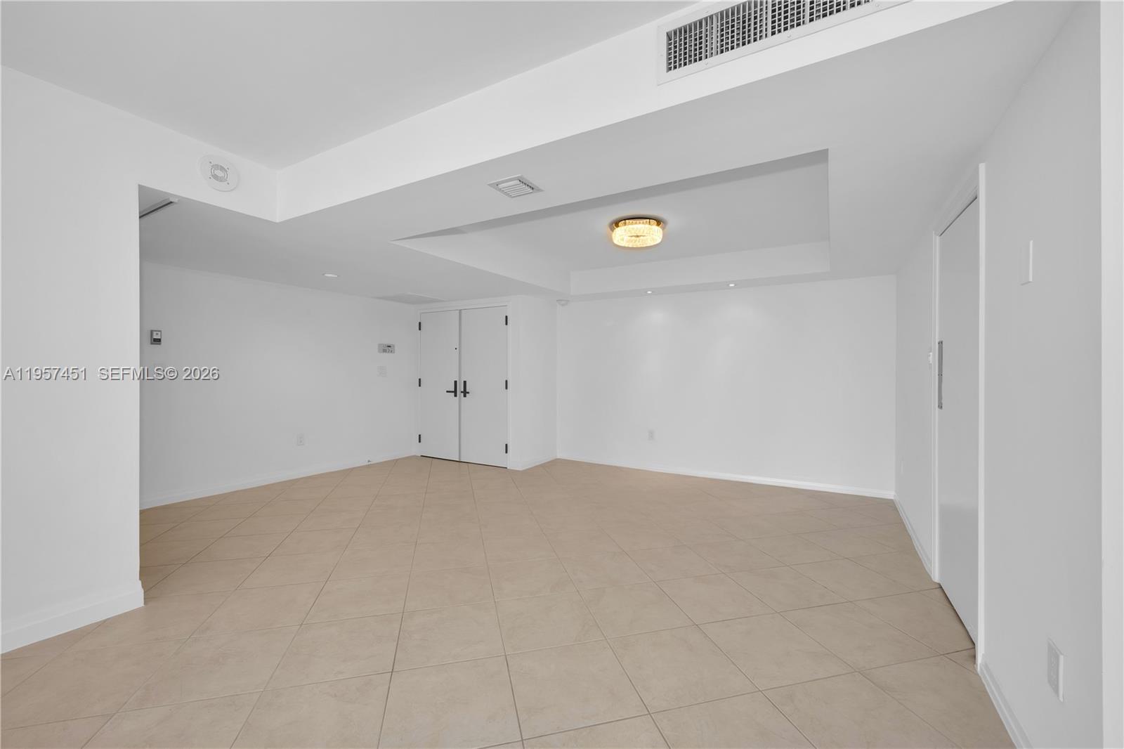 2 Grove Isle Dr #B907 Miami, FL 33133