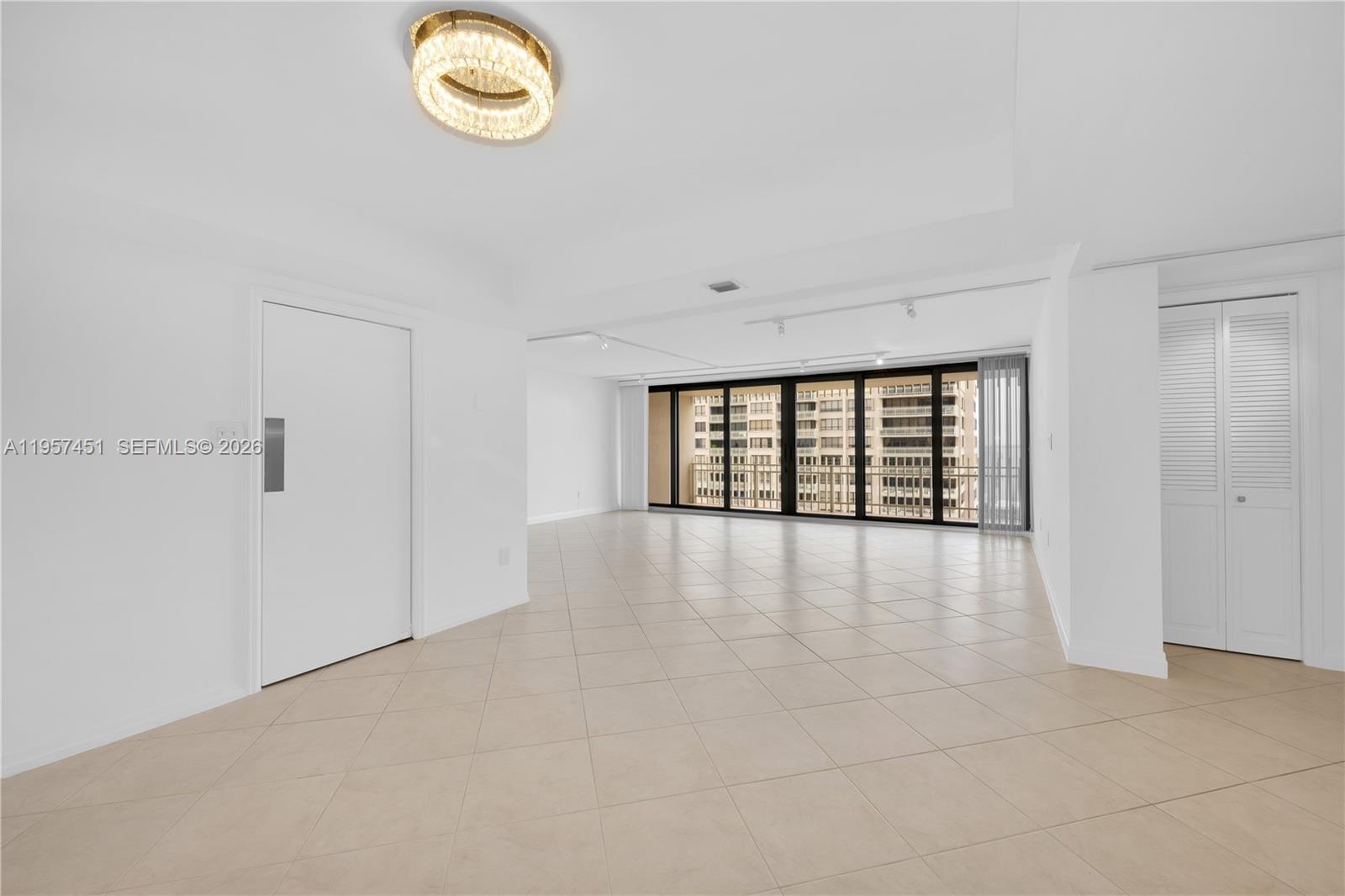 2 Grove Isle Dr #B907 Miami, FL 33133