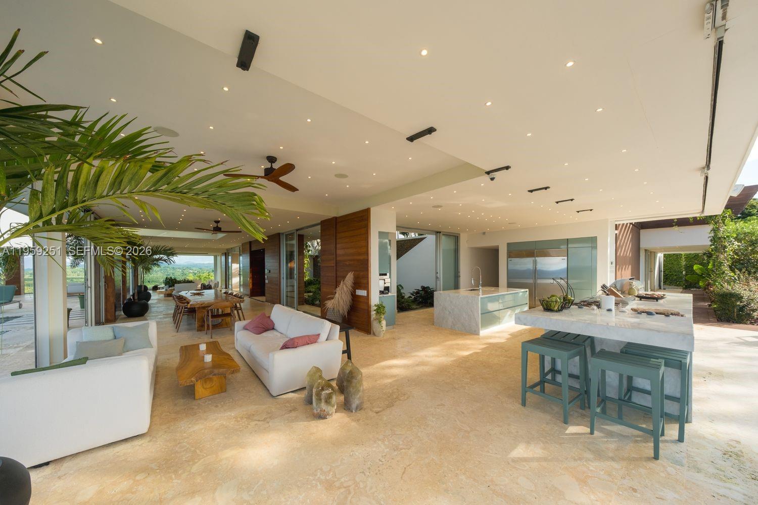 000 8g8f+3v5th El Limón, Dominican Republic 