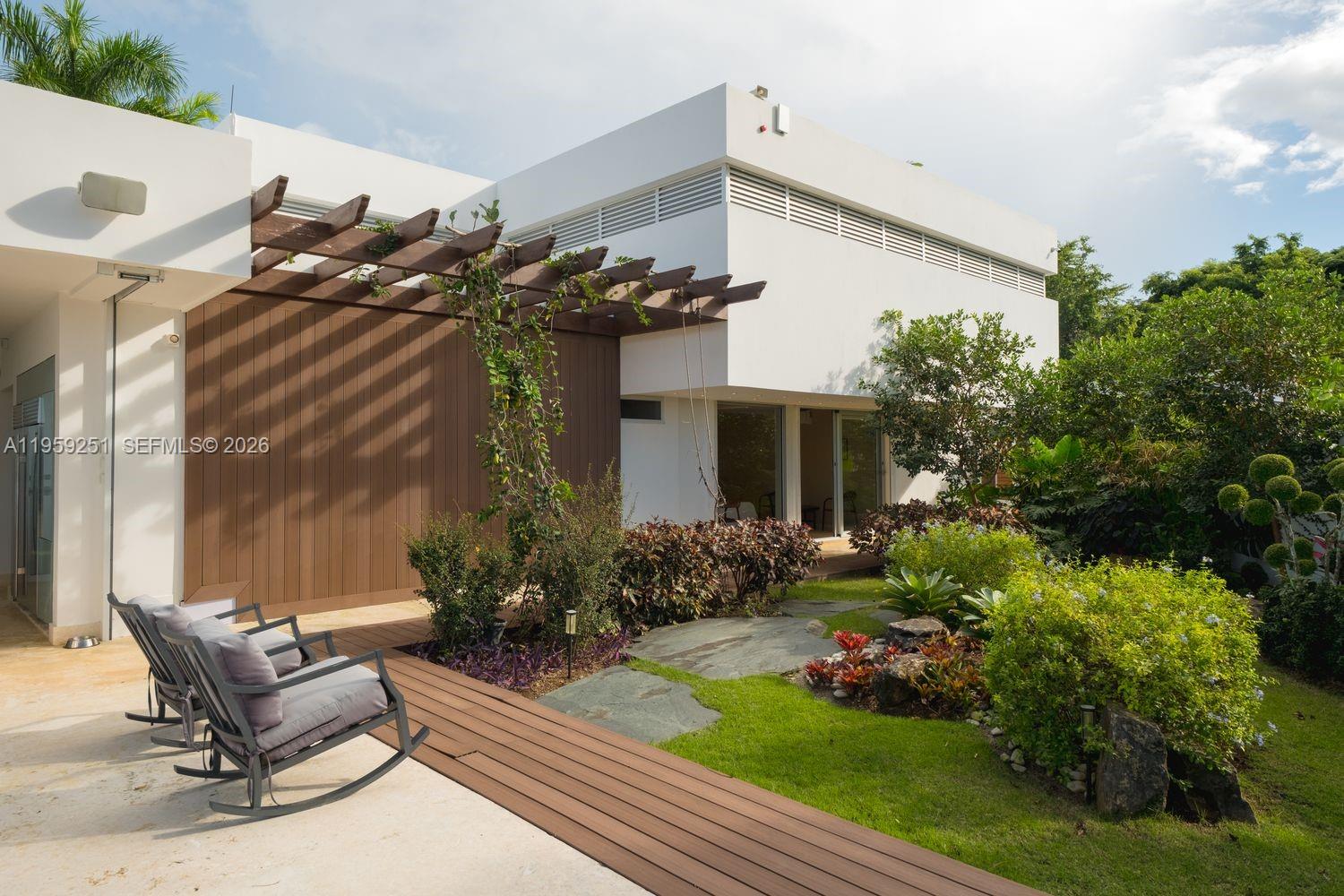 000 8g8f+3v5th El Limón, Dominican Republic 