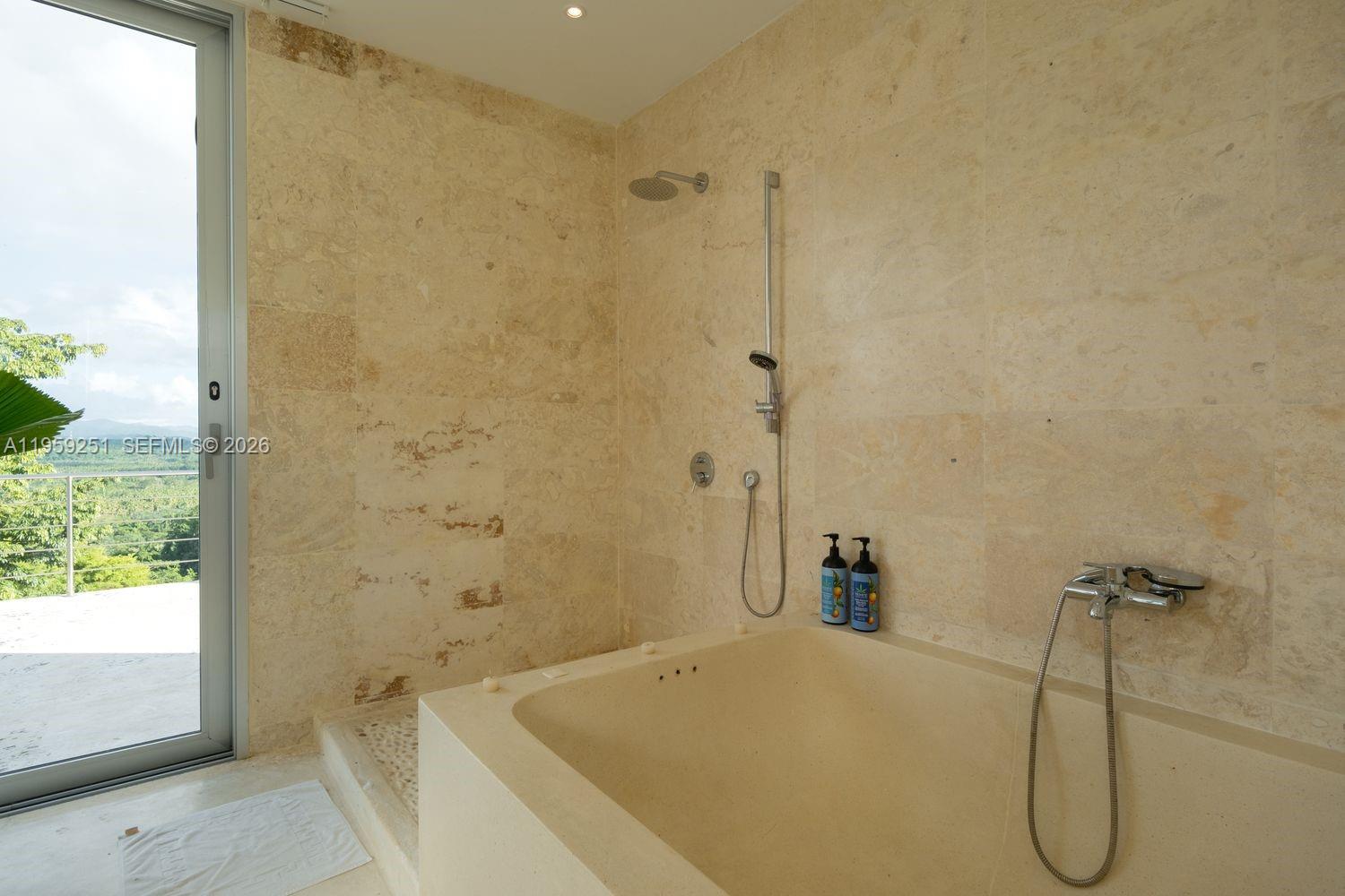 000 8g8f+3v5th El Limón, Dominican Republic 