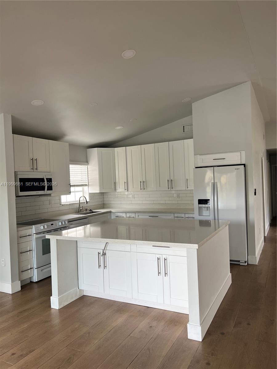 Undisclosed Address Miami, FL 33193