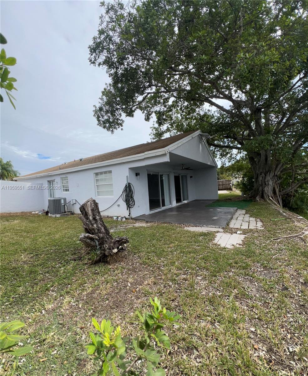 Undisclosed Address Miami, FL 33193