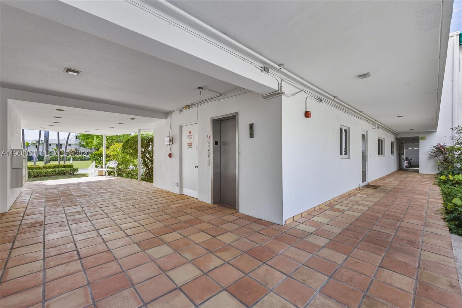 1 Harbour Way #108 Bal Harbour, FL 33154