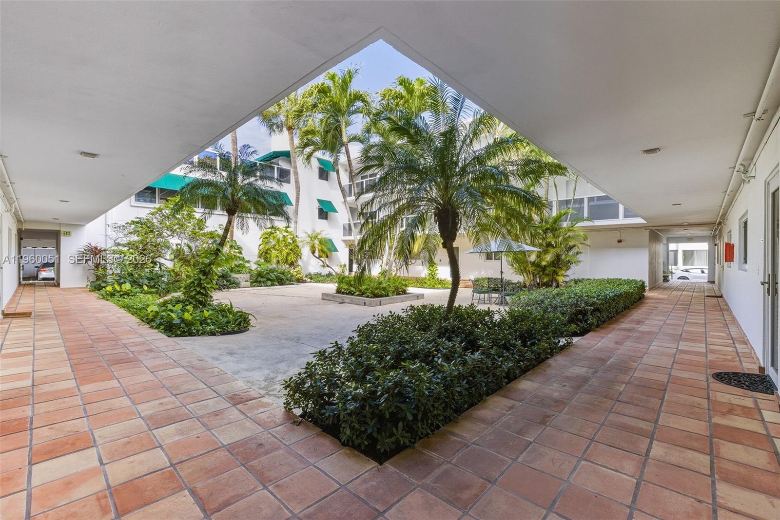 1 Harbour Way #108 Bal Harbour, FL 33154