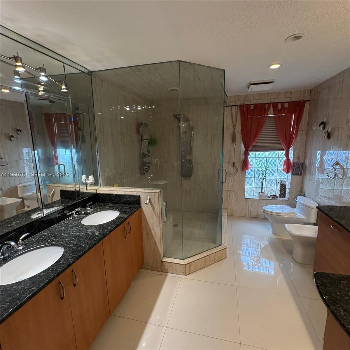 101 S Royal Poinciana Blvd Miami Springs, FL 33166