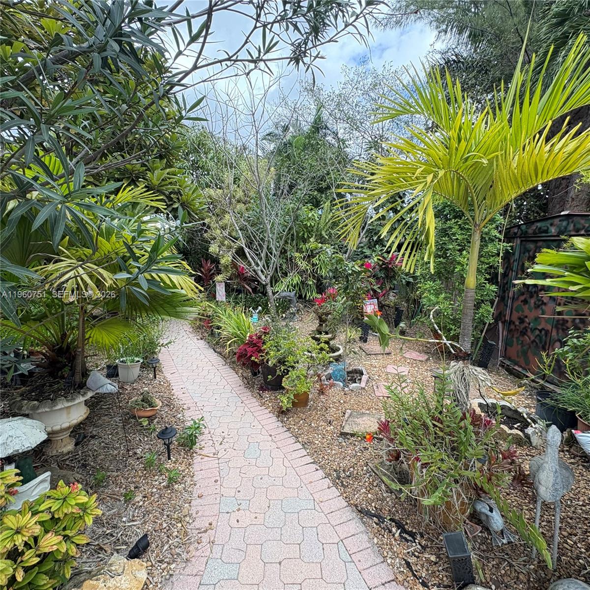 101 S Royal Poinciana Blvd Miami Springs, FL 33166