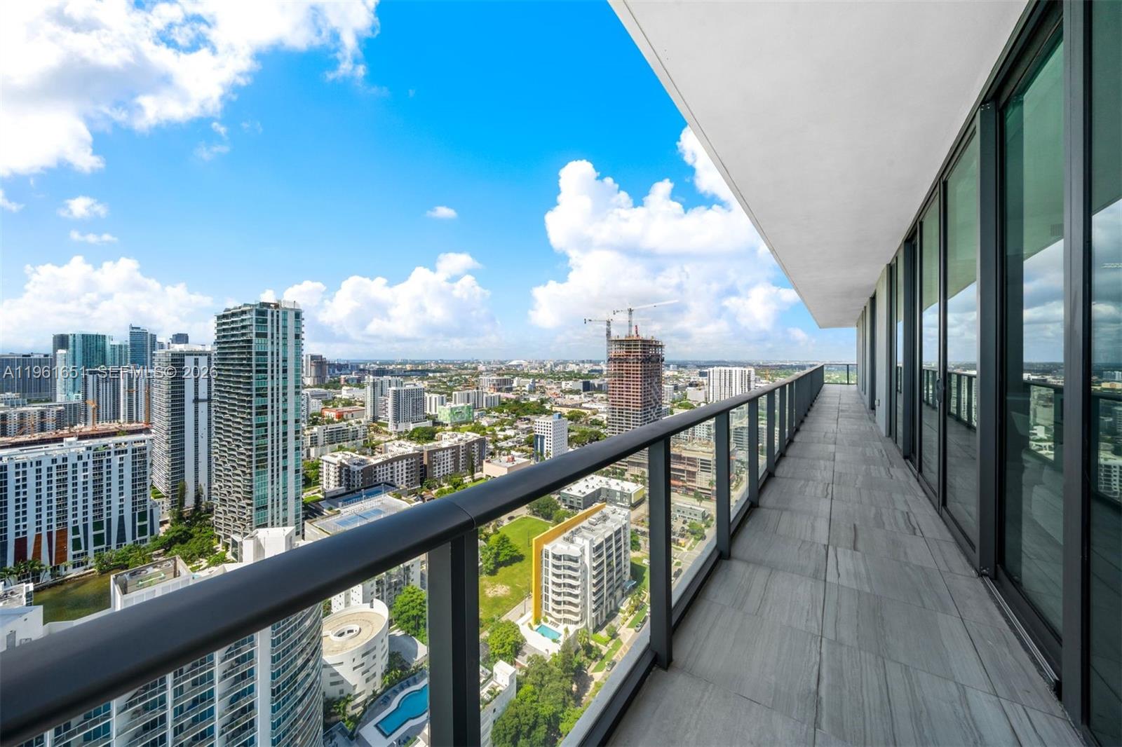 480 NE 31st St #3401 Miami, FL 33137