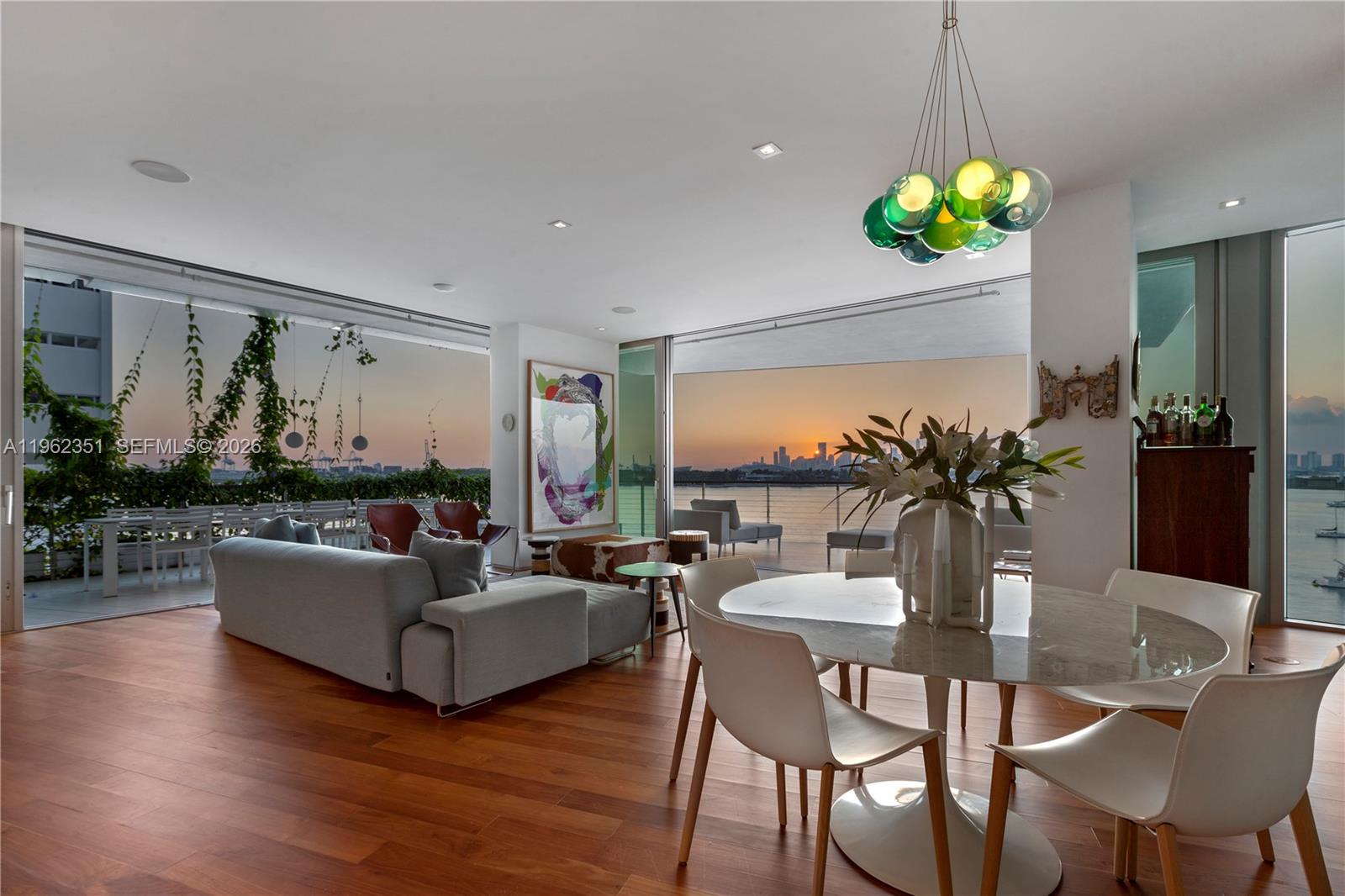 image Monad Terrace10