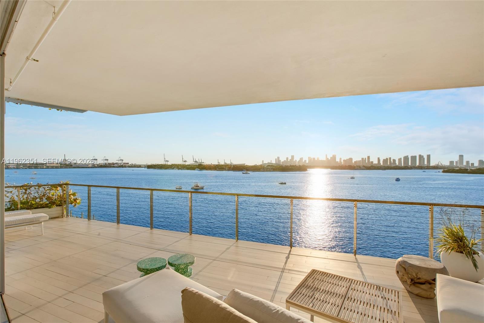 image Monad Terrace27