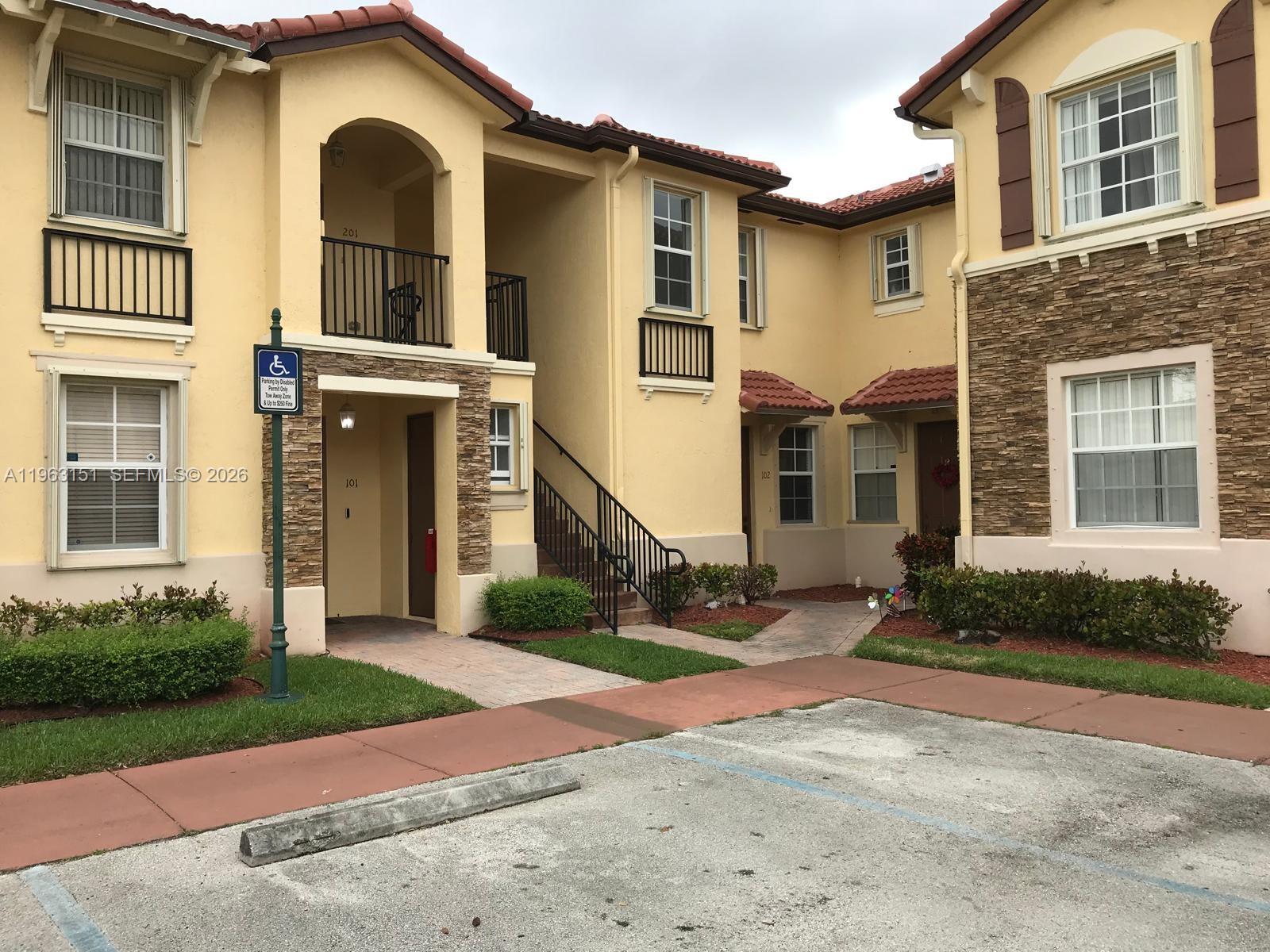 1420 NE 33rd Ave #102-15