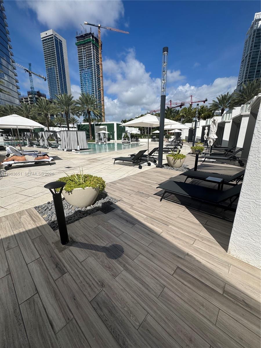 image Paramount Miami Worldcenter4