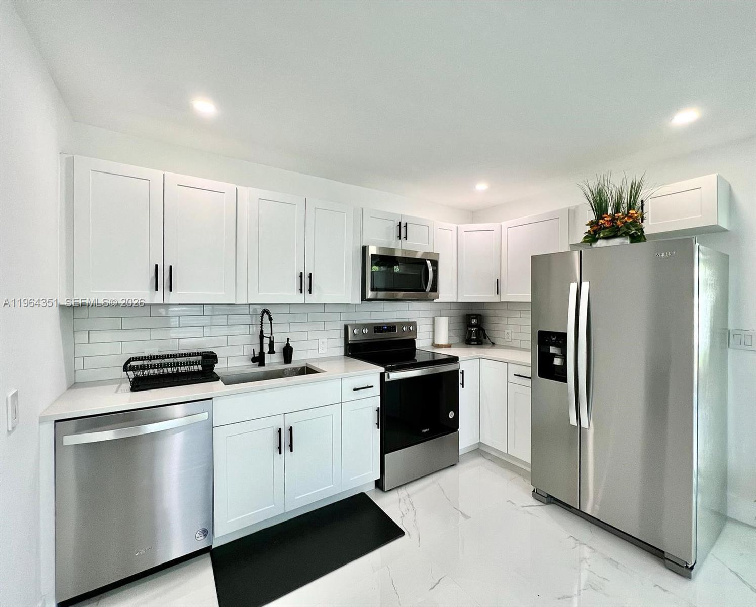 15100 Polk St Miami, FL 33176