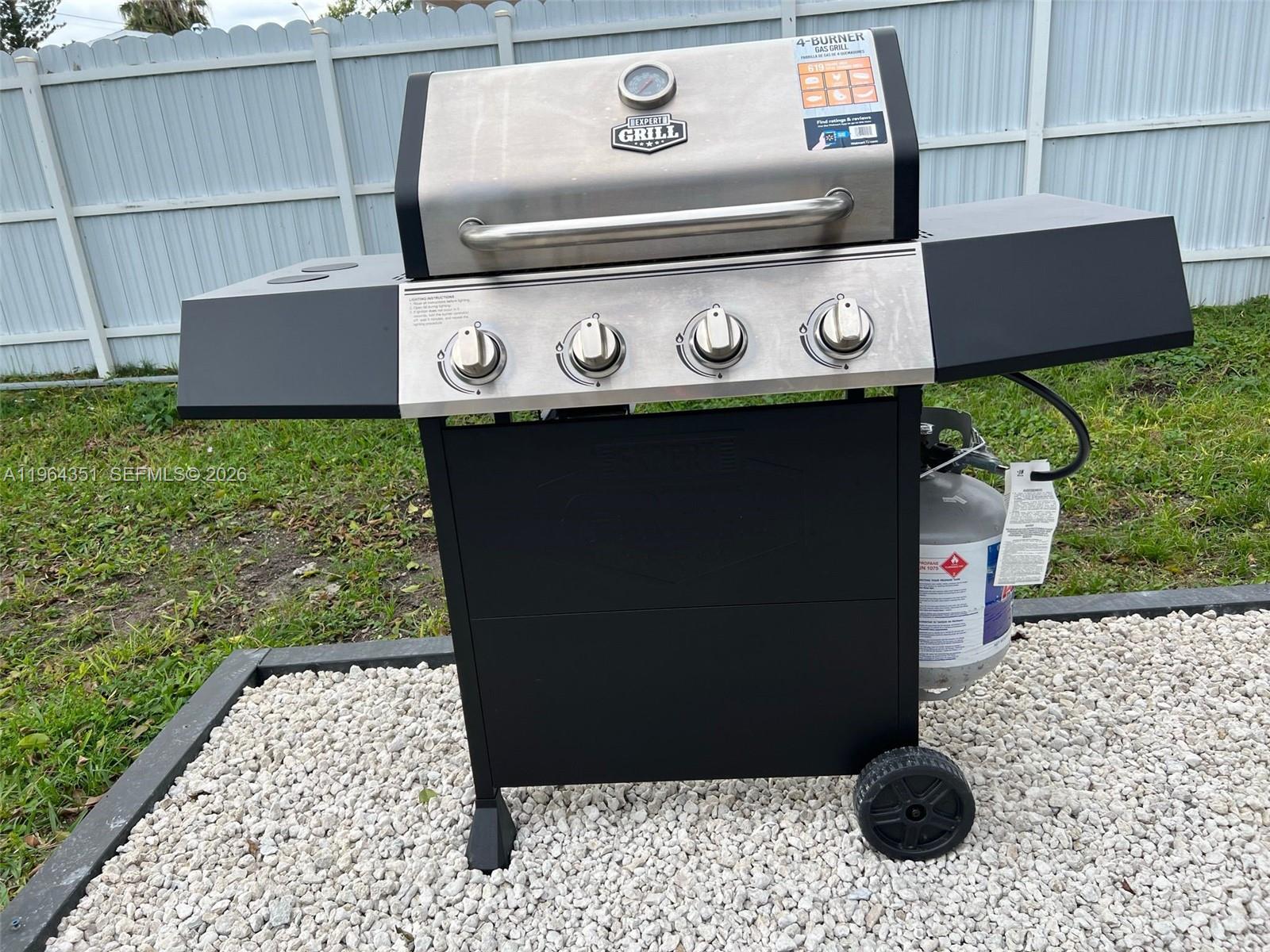 15100 Polk St Miami, FL 33176