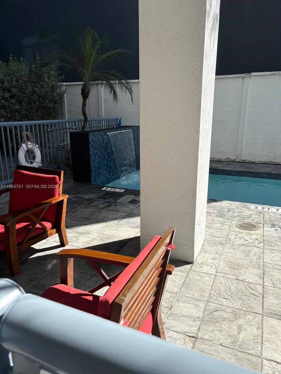 image Loft Downtown I17