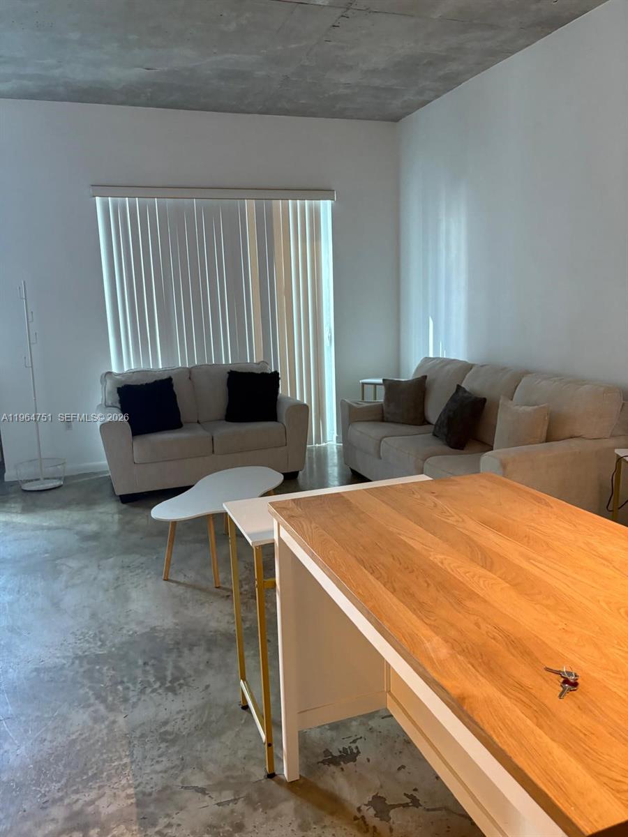 image Loft Downtown I5