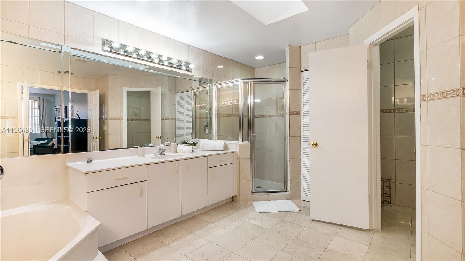 12134 NW 35th St Sunrise, FL 33323