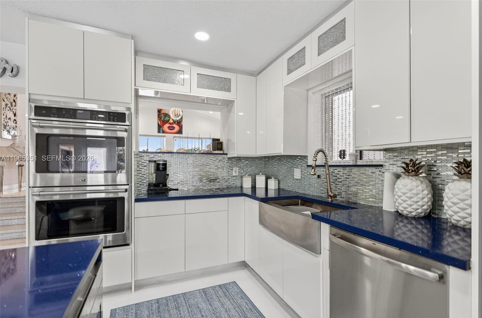 317 S Riverside Dr Pompano Beach, FL 33062