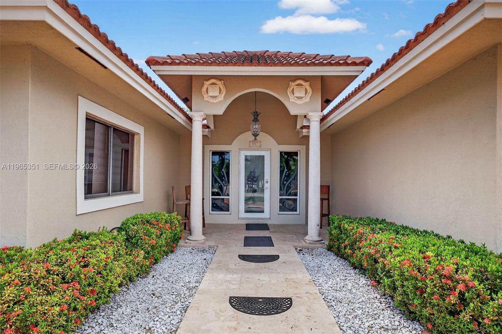 317 S Riverside Dr Pompano Beach, FL 33062