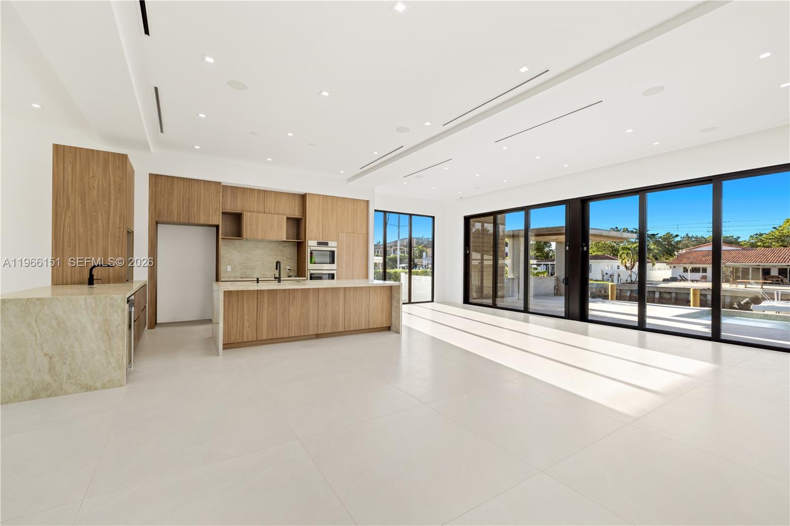 2050 S Hibiscus Dr North Miami, FL 33181