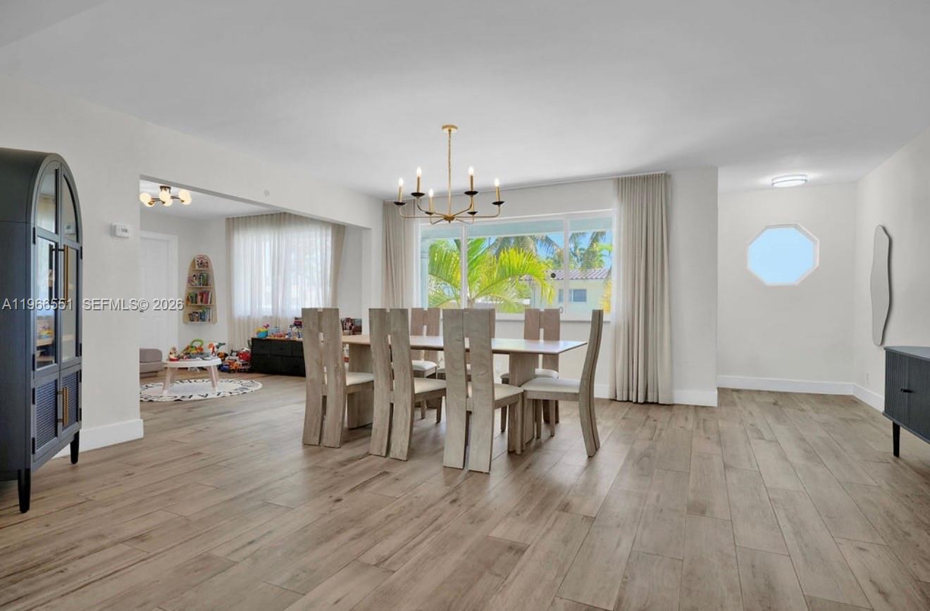 1301 Hollywood Blvd Hollywood, FL 33019