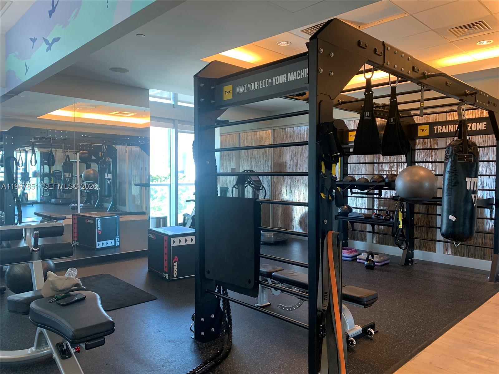 79 SW 12th St #2703-S Miami, FL 33130