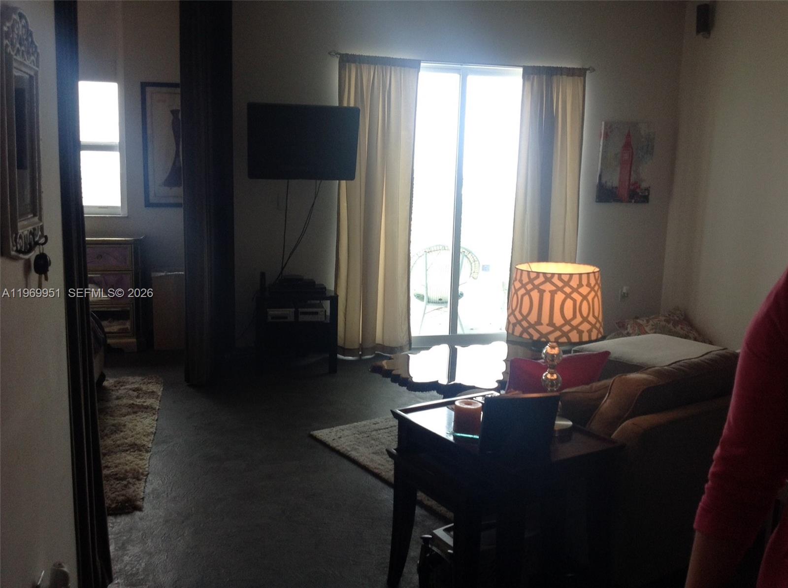 234 NE 3rd St #LPH03 Miami, FL 33132