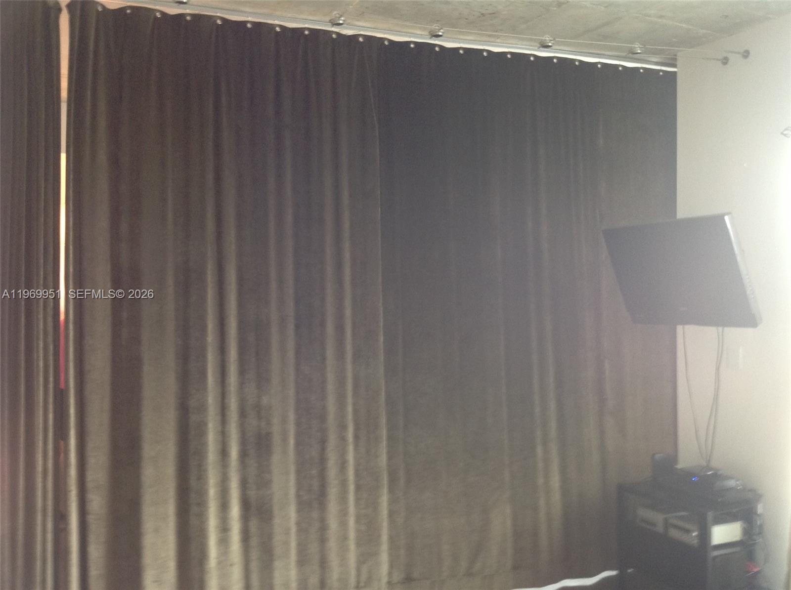 234 NE 3rd St #LPH03 Miami, FL 33132