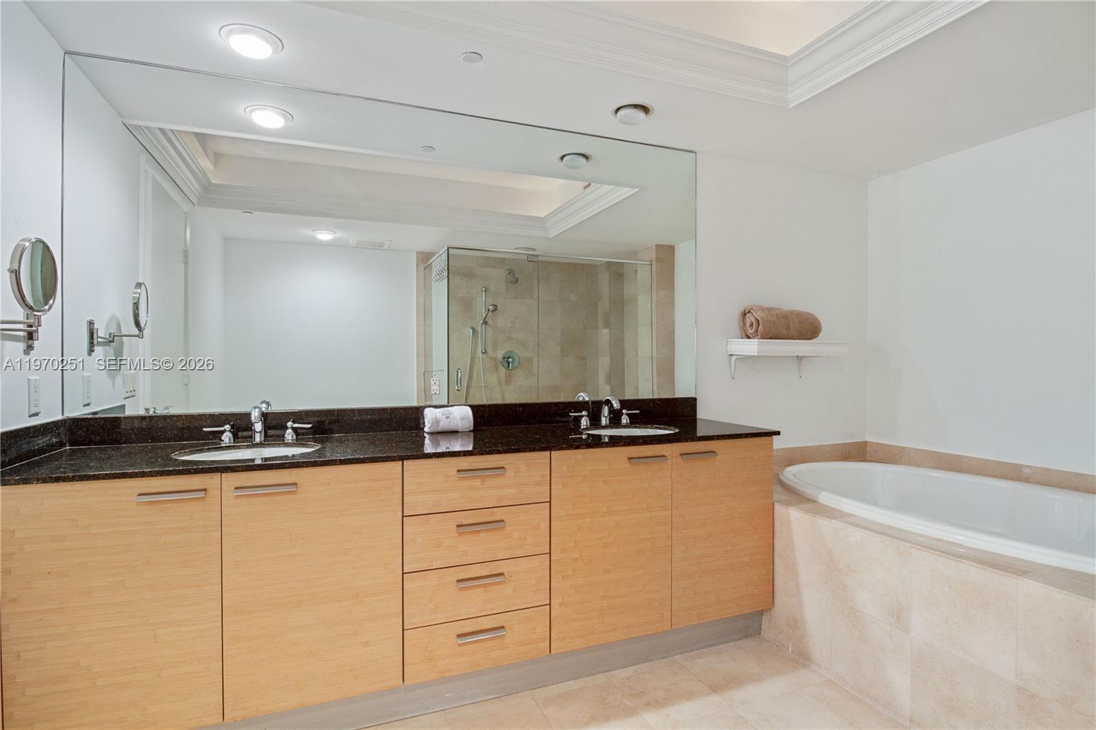 1830 S Ocean Dr #4204 Hallandale Beach, FL 33009