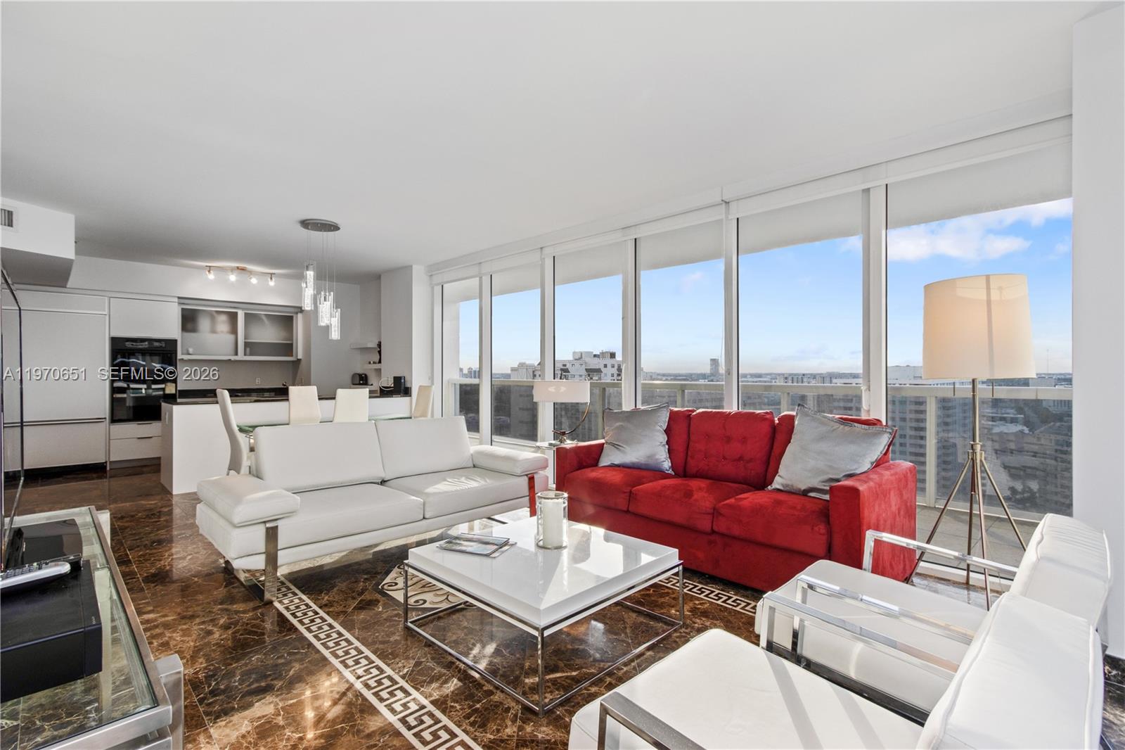 1830 S Ocean Dr #1908 Hallandale Beach, FL 33009