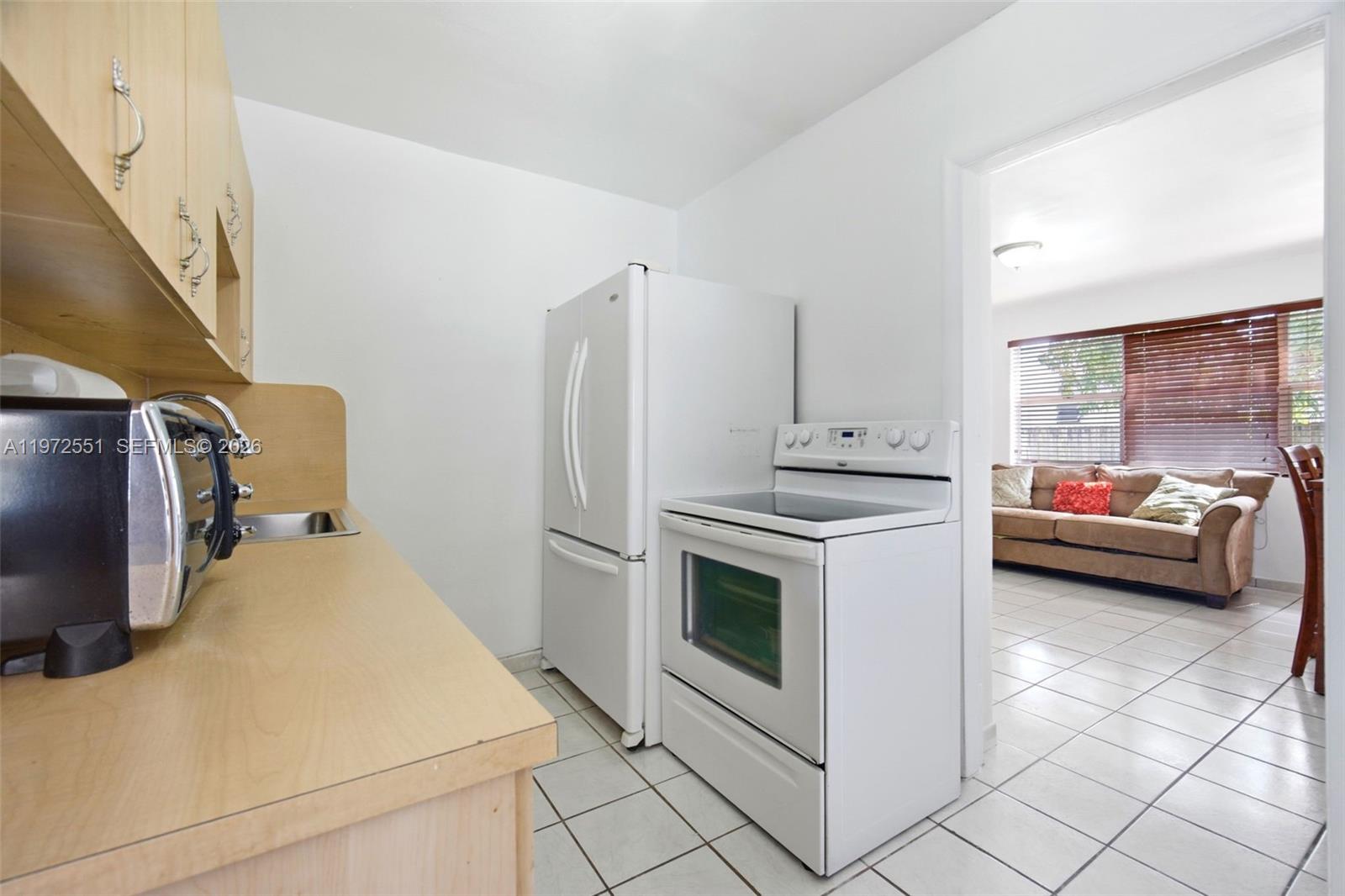 10720 SW 55th Ter Miami, FL 33165