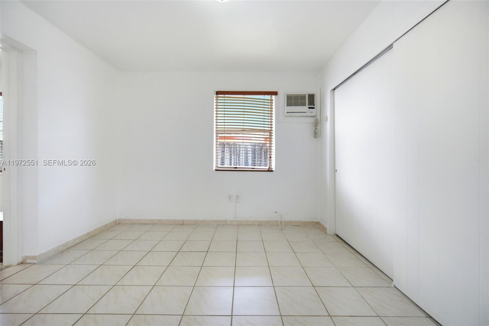 10720 SW 55th Ter Miami, FL 33165