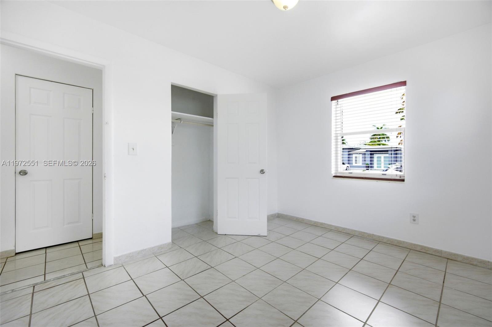 10720 SW 55th Ter Miami, FL 33165