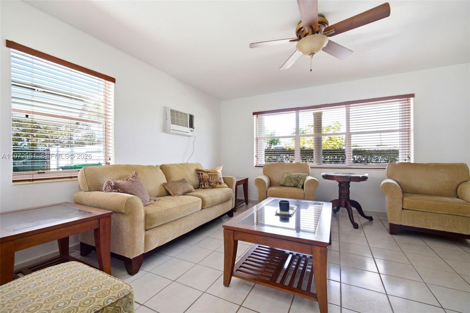 10720 SW 55th Ter Miami, FL 33165