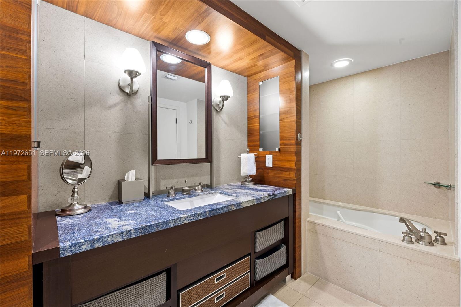 image The Carillon Center Tower21