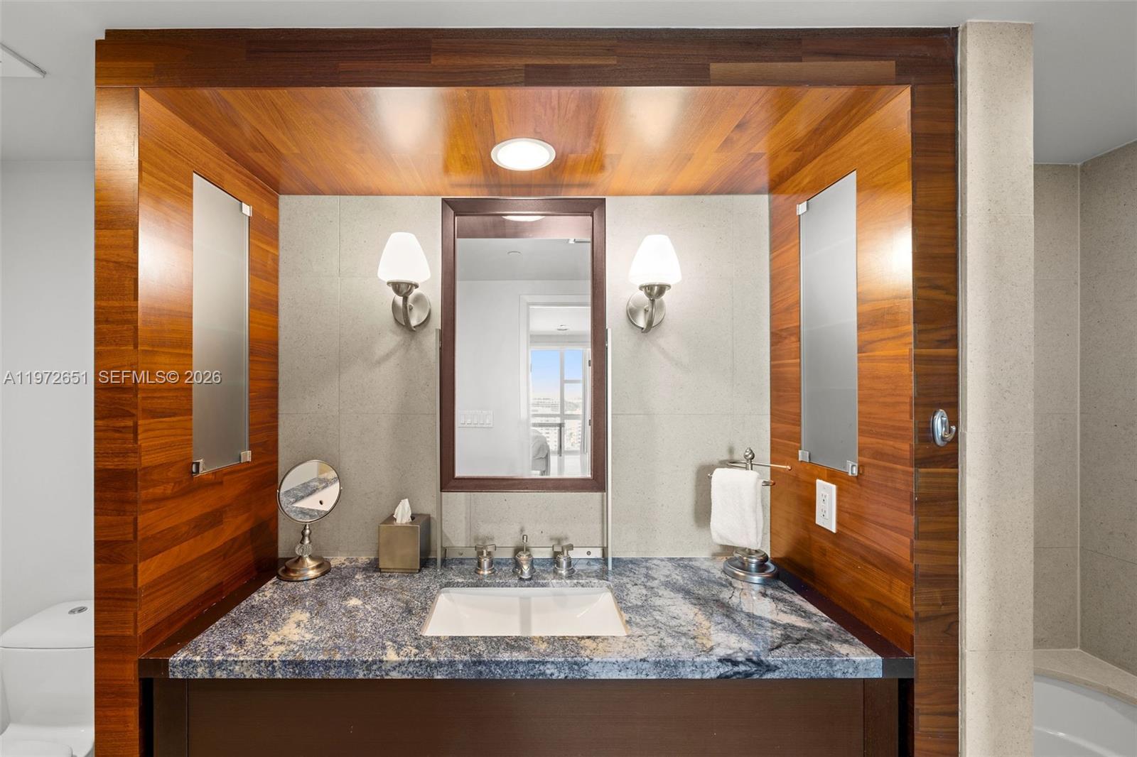 image The Carillon Center Tower23