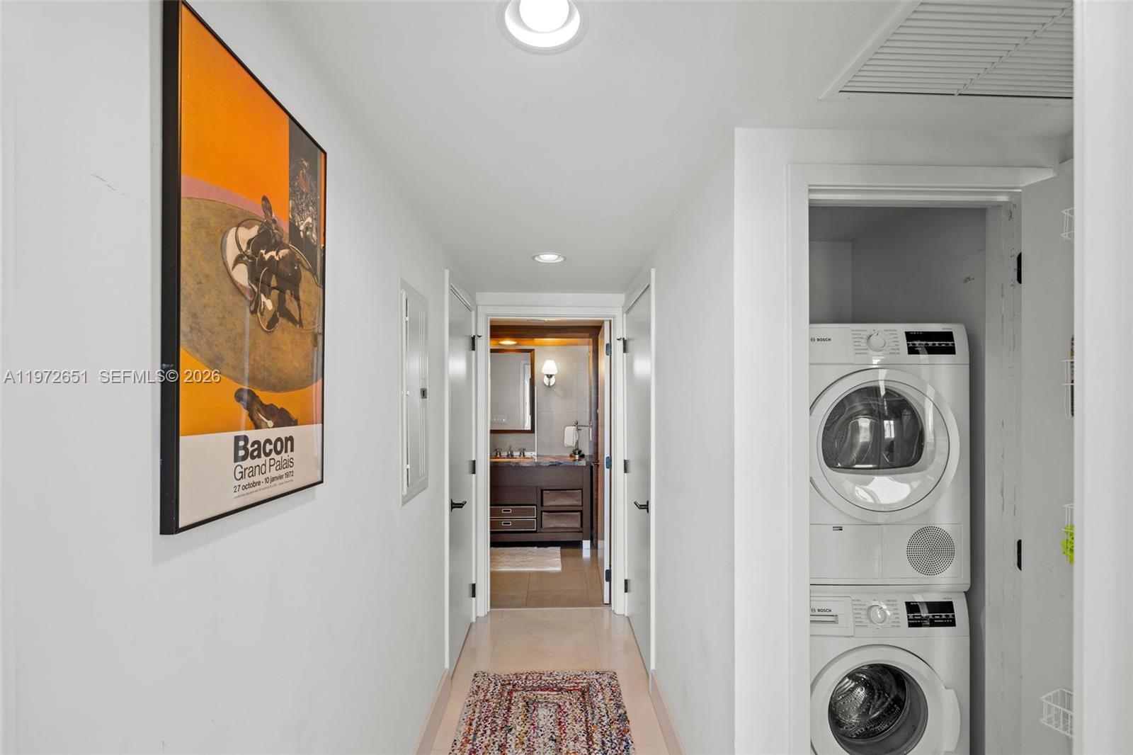 image The Carillon Center Tower26