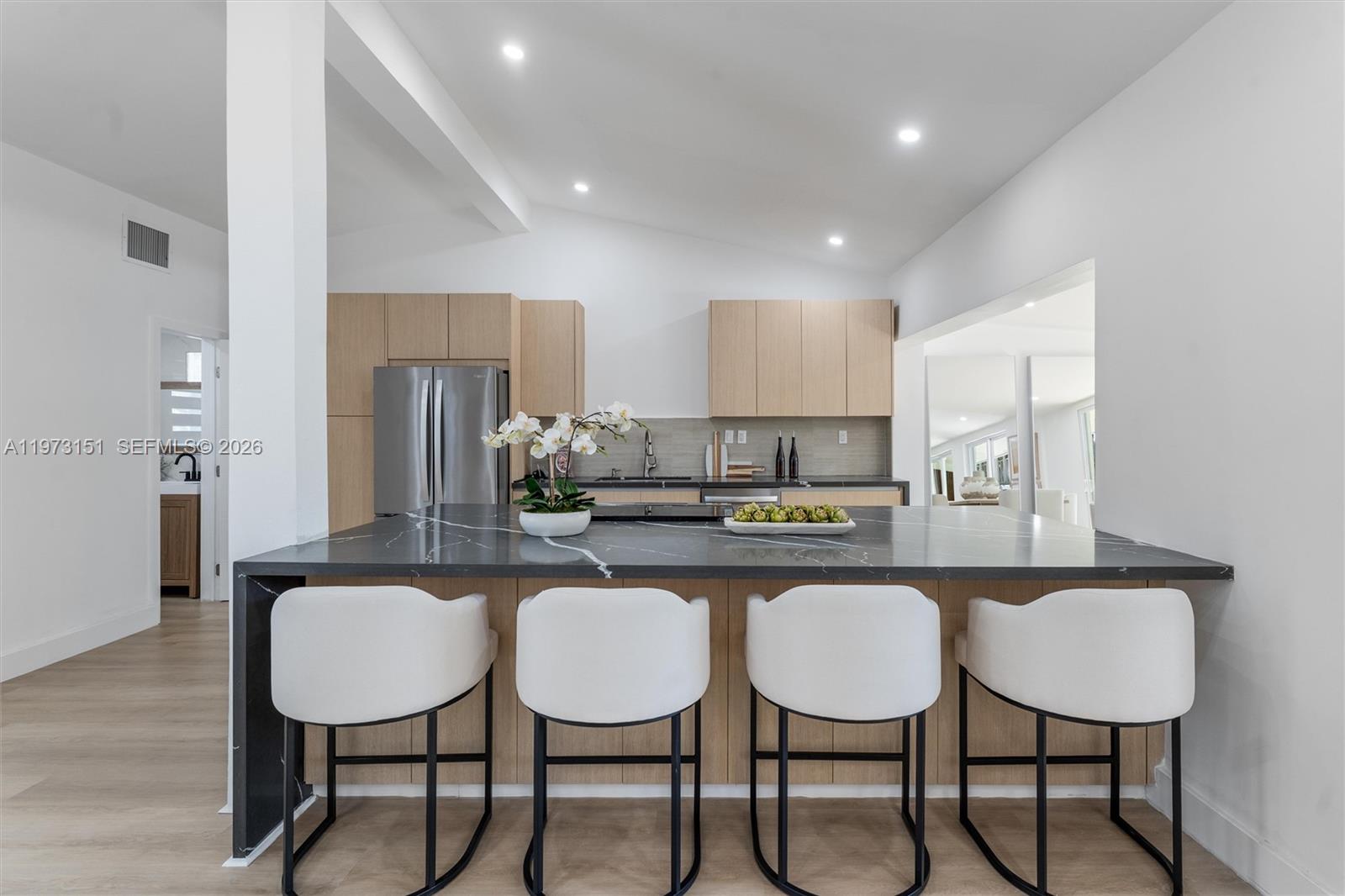 2548 Tortugas Ln Fort Lauderdale, FL 33312