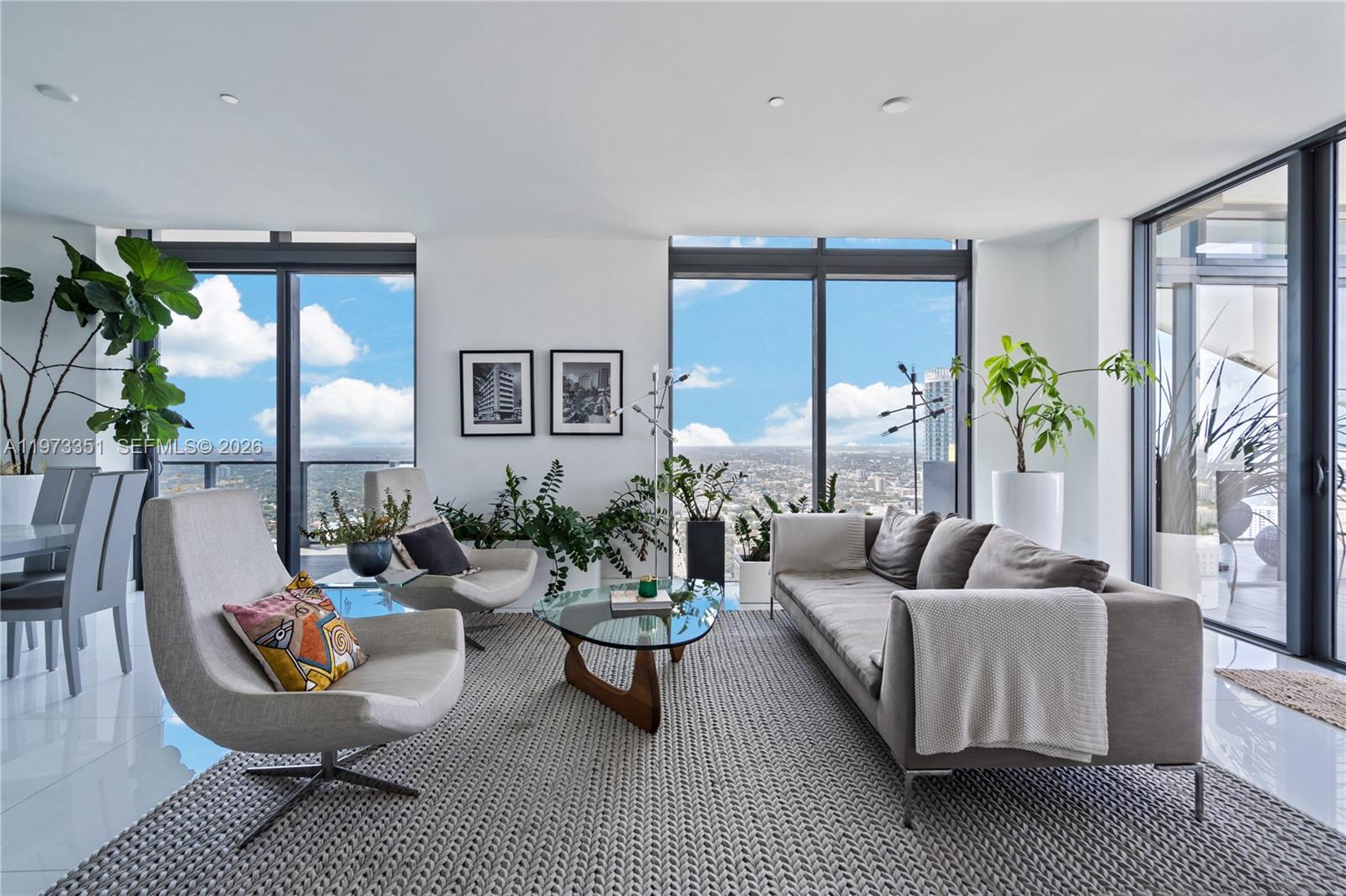 image Rise Brickell City Centre3