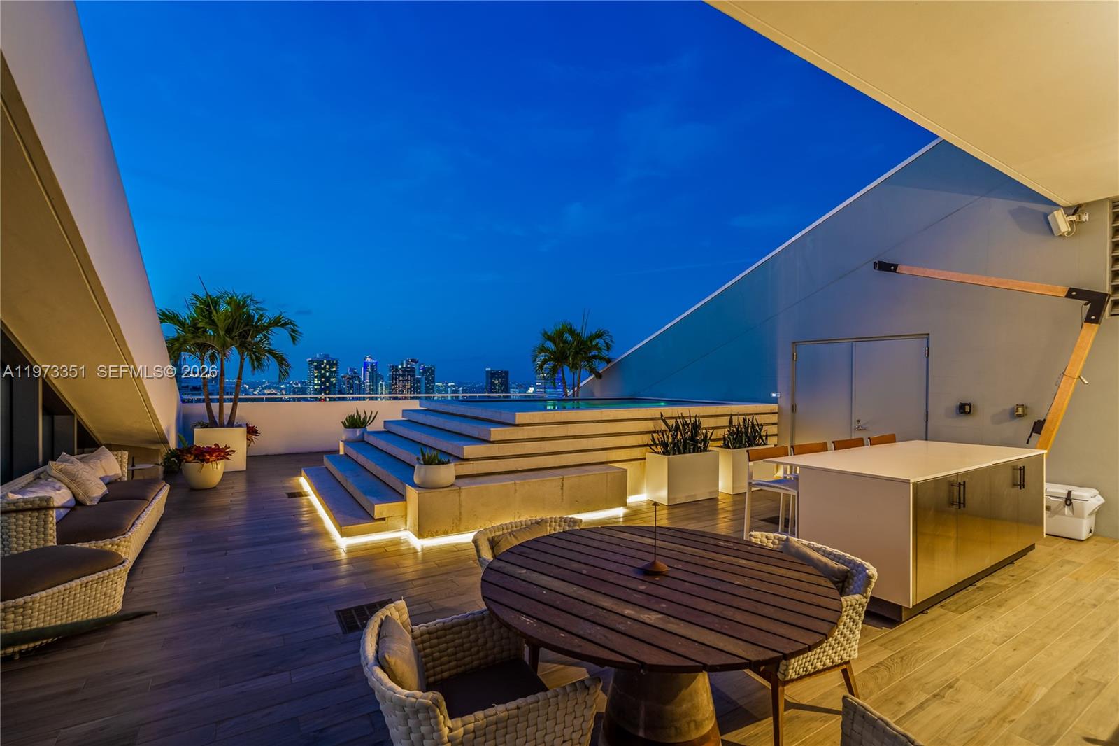 image Rise Brickell City Centre51