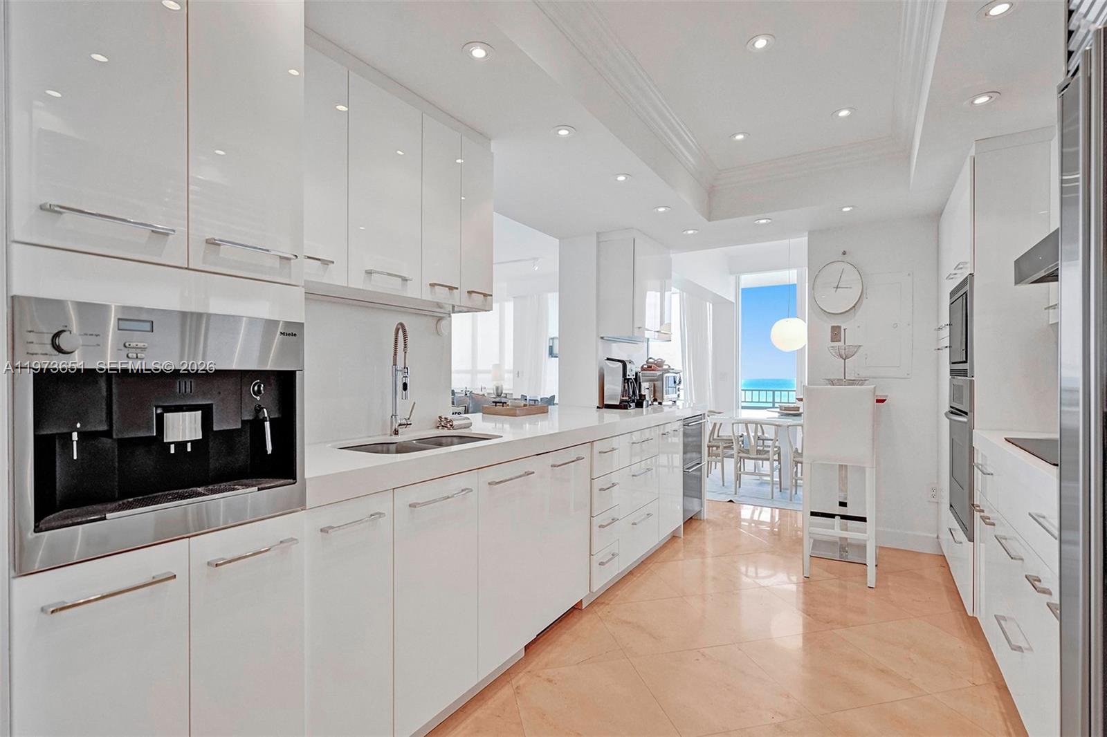 10205 Collins Ave #P8 Bal Harbour, FL 33154