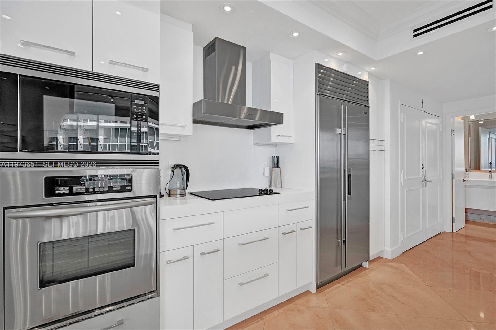 10205 Collins Ave #P8 Bal Harbour, FL 33154