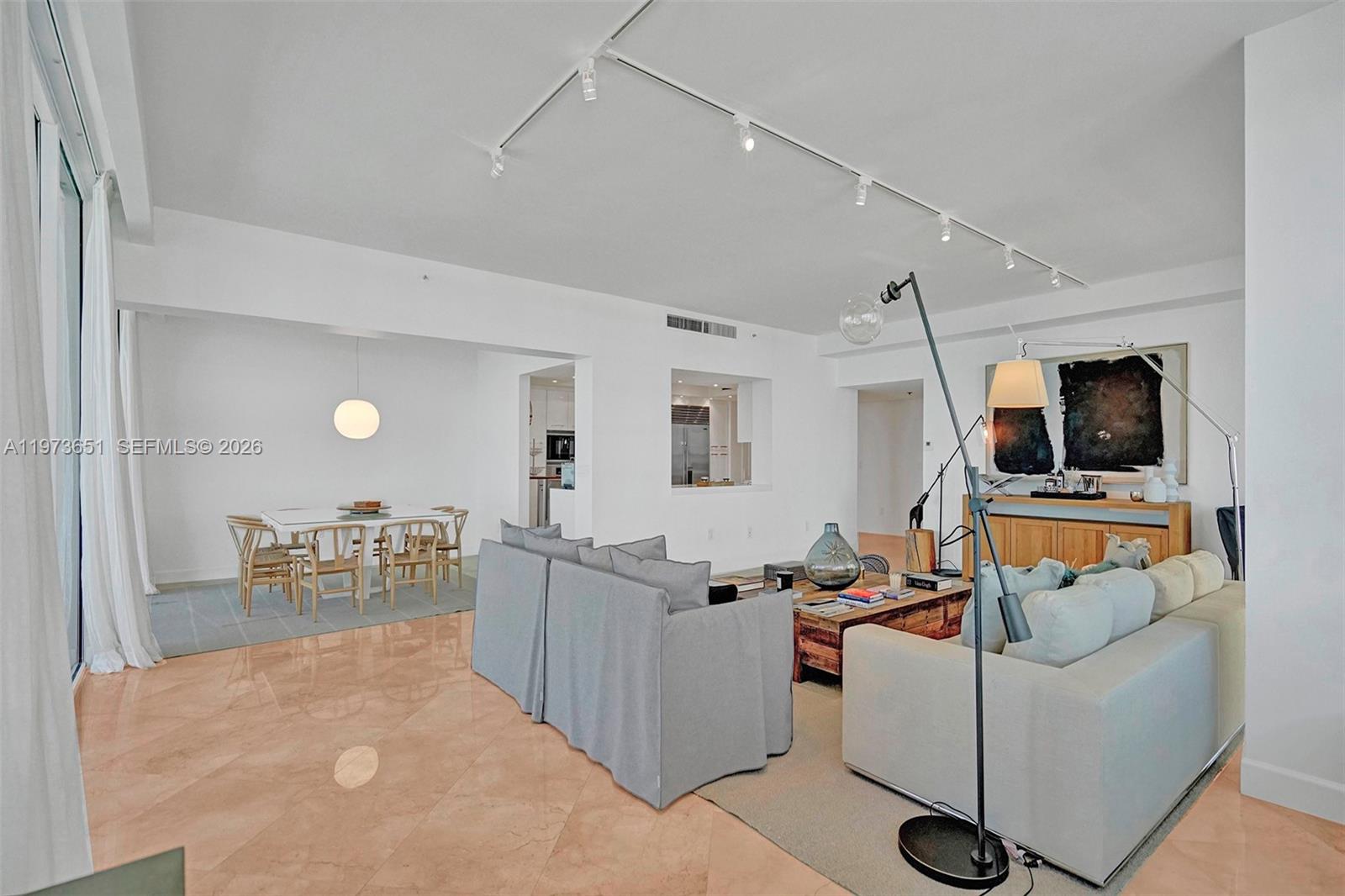 10205 Collins Ave #P8 Bal Harbour, FL 33154